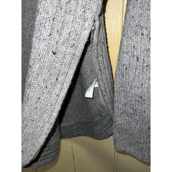 Wool Blend Medium Cynthia Rowley Curvy Hem Cowl Neck Sweater Side Zip Gray - Picture 2 of 8